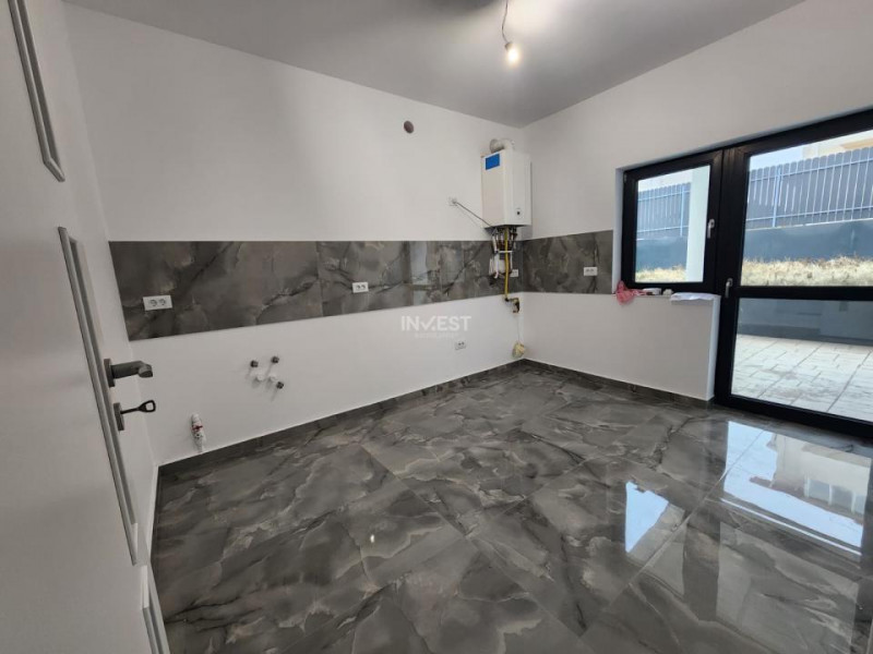 VILA SEMI-SINGLE , 4 CAMERE, DOUA BAI, MAGAZIE, 110 MP UTILI , HORPAZ