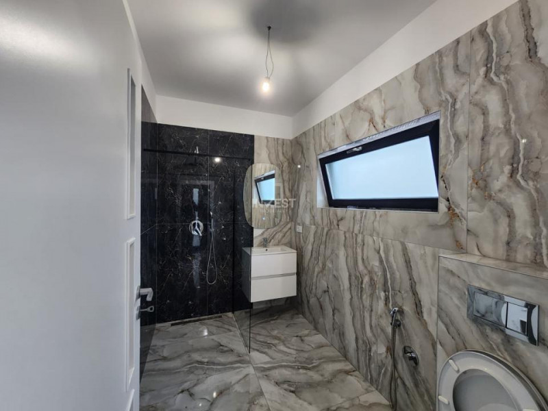 VILA SEMI-SINGLE , 4 CAMERE, DOUA BAI, MAGAZIE, 110 MP UTILI , HORPAZ