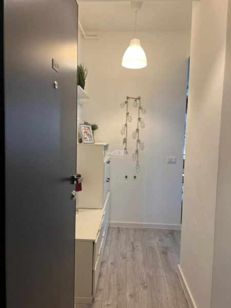 APARTAMENT CU 2 CAMERE , OPEN-SPACE, ETAJ INTERMEDIAR, CAPAT CUG-VISOIANU