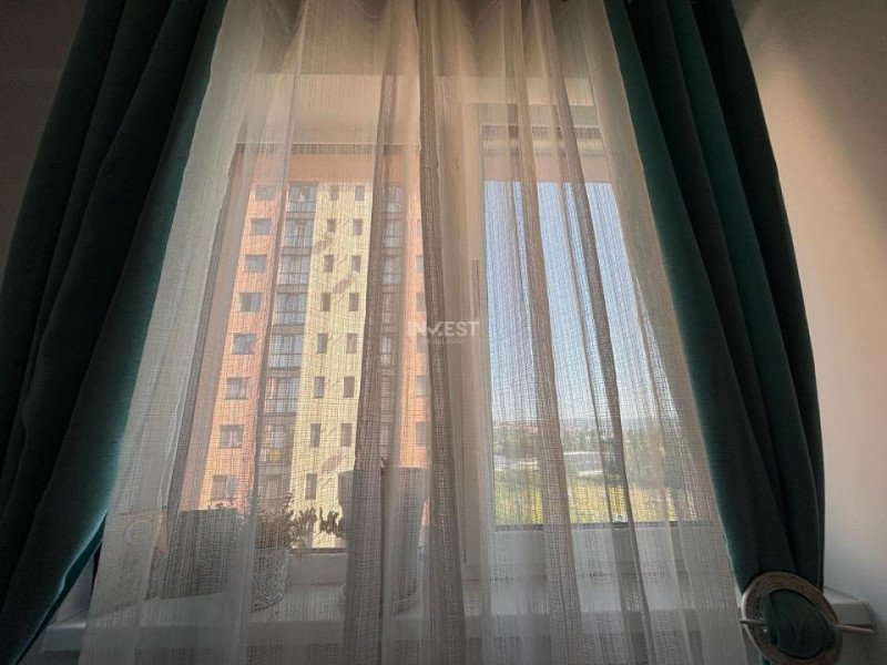 APARTAMENT CU 2 CAMERE , OPEN-SPACE, ETAJ INTERMEDIAR, CAPAT CUG-VISOIANU