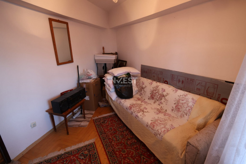 Apartament de vanzare, 4 camere, decomandat, zona Pacurari-Pizza Smile, Iasi 