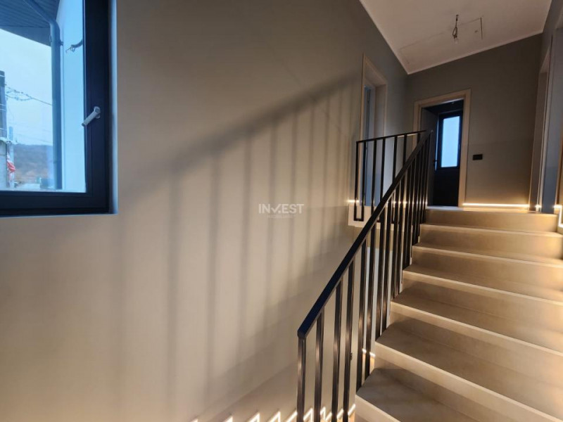 CASA 4 CAMERE , 2 BAI , 120 MP UTILI , MIROSLAVA