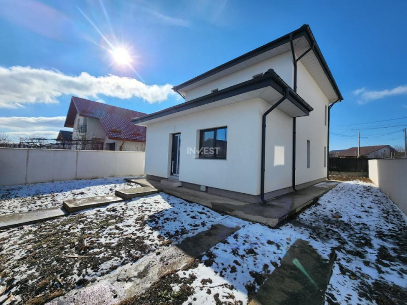 Casa individuala , 4 camere , 2 bai , zona MIROSLAVA-VALEA URSULUI