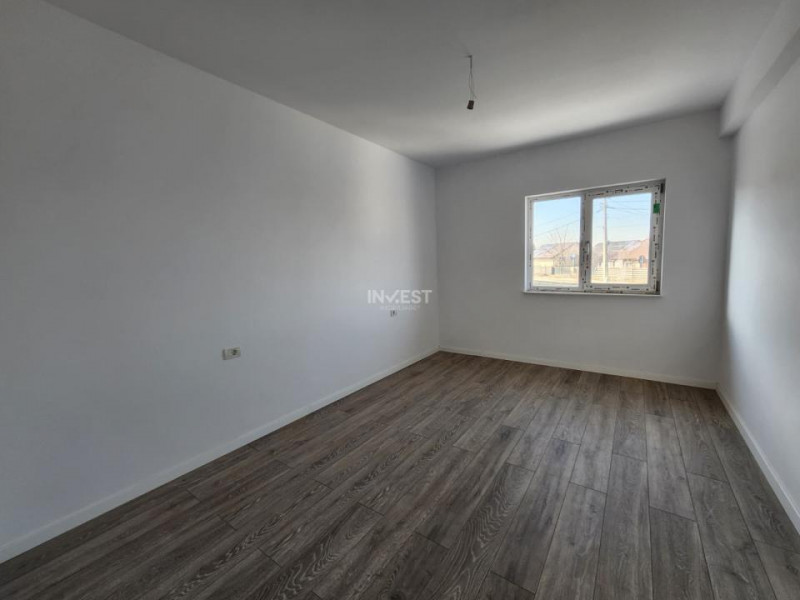 Casa individuala , 4 camere , 2 bai , zona MIROSLAVA-VALEA URSULUI