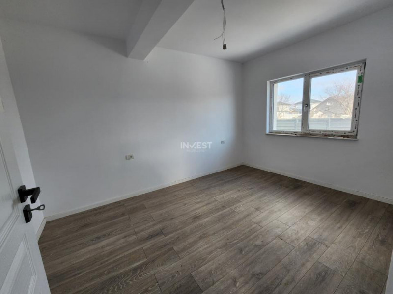 Casa individuala , 4 camere , 2 bai , zona MIROSLAVA-VALEA URSULUI