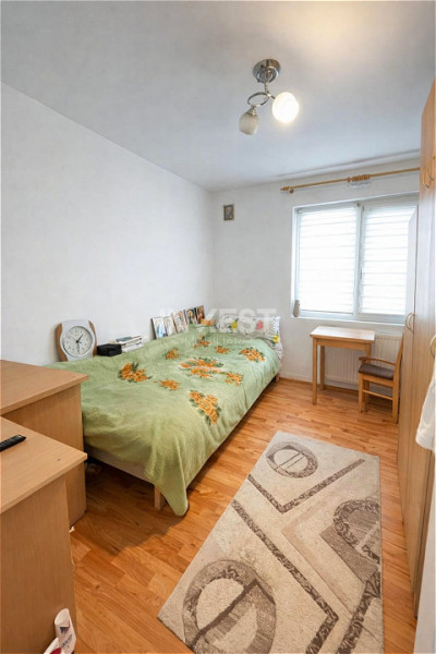 Apartament 2 camere decomandat-Podu Ros-etaj 3-bloc fara risc