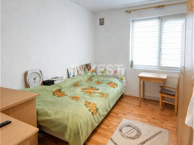 Apartament 2 camere decomandat-Podu Ros-etaj 3-bloc fara risc