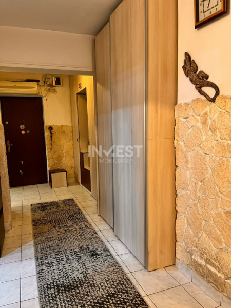 Apartament de vanzare, 3 camere, decomandat, zona Gara, Iasi