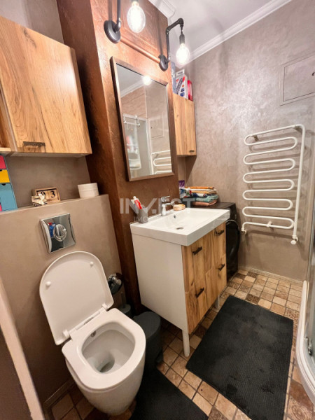 Apartament de vanzare, 3 camere, decomandat, zona Gara, Iasi