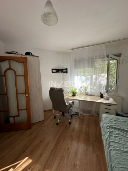 Apartament de vanzare, 3 camere, zona Canta, Iasi 