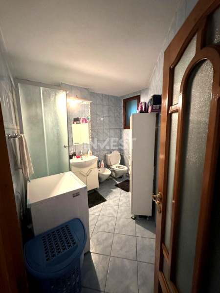 Apartament de vanzare, 3 camere, zona Canta, Iasi 