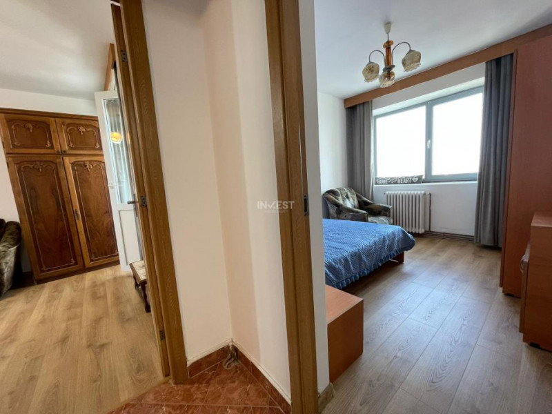 Apartament de inchiriat, 3 camere, decomandat, zona Podu Ros, Iasi