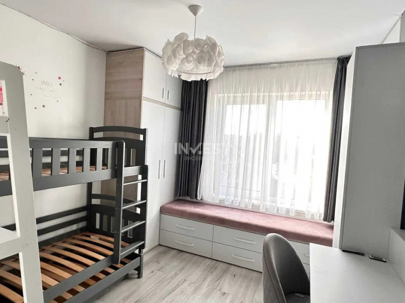 APARTAMENT CU 3 CAMERE, DECOMANDAT, ETAJ 1, ZONA NICOLINA