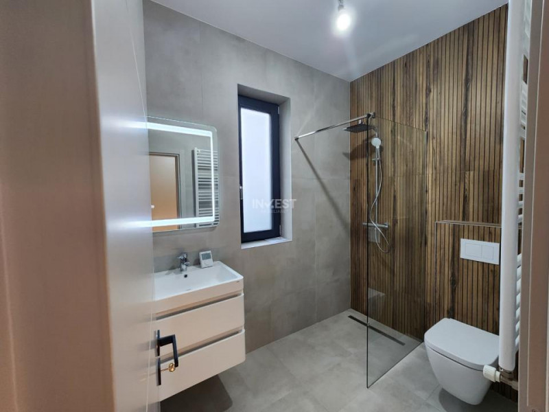 CASA 4 CAMERE , 2 BAI , 120 MP UTILI , MIROSLAVA, CLASA ENERGETICA A