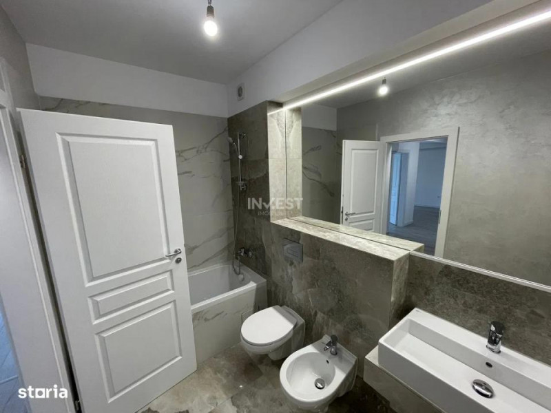 APARTAMENT CU 4 CAMERE , 2 bai , 96 mp utili , curte amenajata 55 mp, NICOLINA