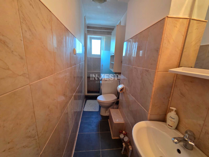 DE INCHIRIAT-2 CAMERE-BLD SOCOLA-PODU ROS