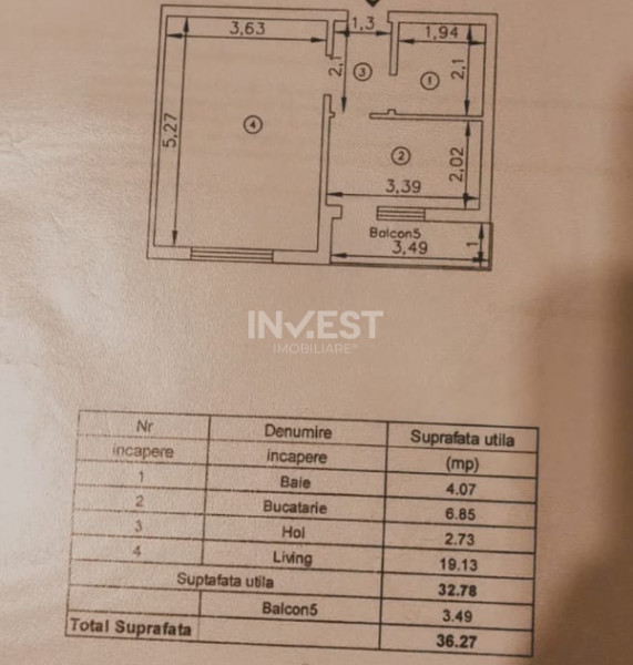 Apartament 1 camera decomandat, etajul 2 , capat CUG