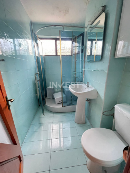 Apartament 2 camere-52 mp-Pod de Piatra-etaj intermediar