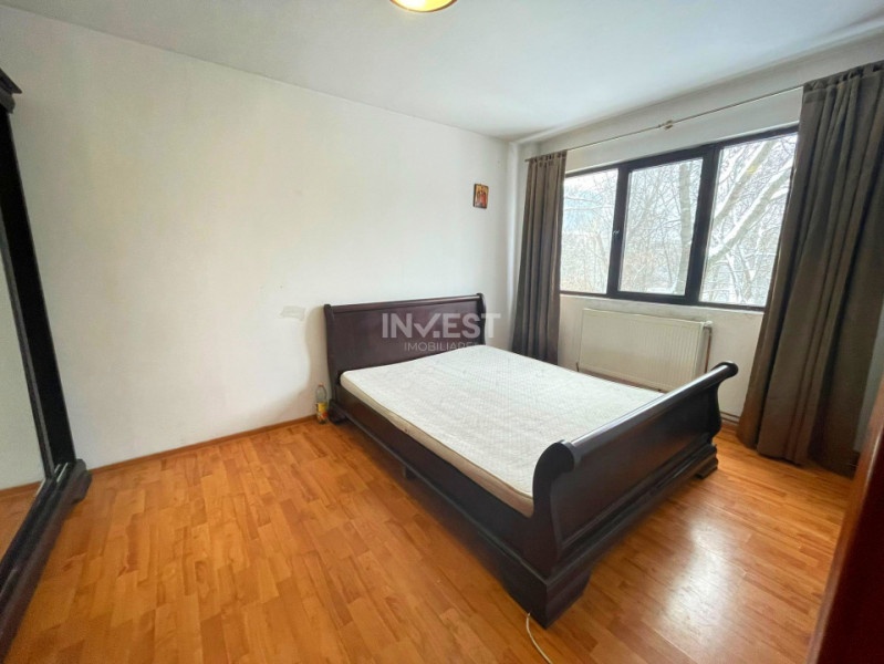Apartament 2 camere-52 mp-Pod de Piatra-etaj intermediar