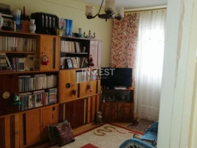 APARTAMENT 3 CAMERE-ALEXANDRU CEL BUN