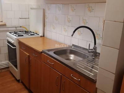 Apartament 2 camere-Podu Ros-Liceul Emil Racovita