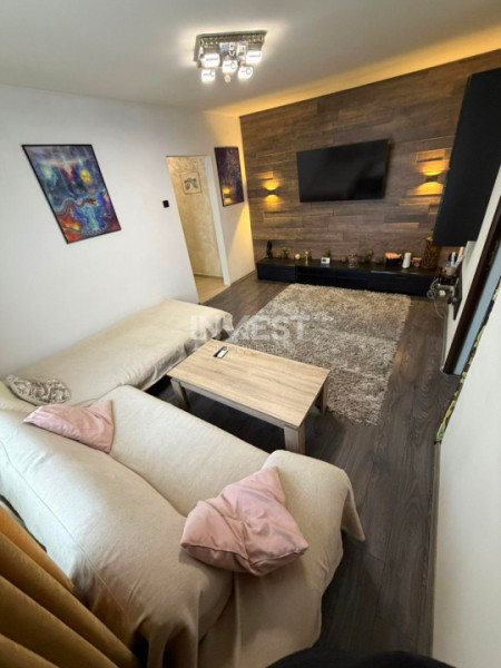 Apartament 2 camere-Podu ros-etaj intermediar-fara risc seismic