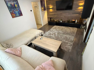 Apartament 2 camere-Podu ros-etaj intermediar-fara risc seismic