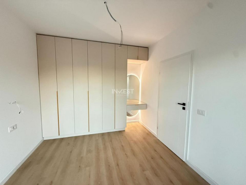 CASA INDIVIDUALA, 4 CAMERE, 2 BAI SI POD, MALL MOLDOVA, COMISION 0% !!!