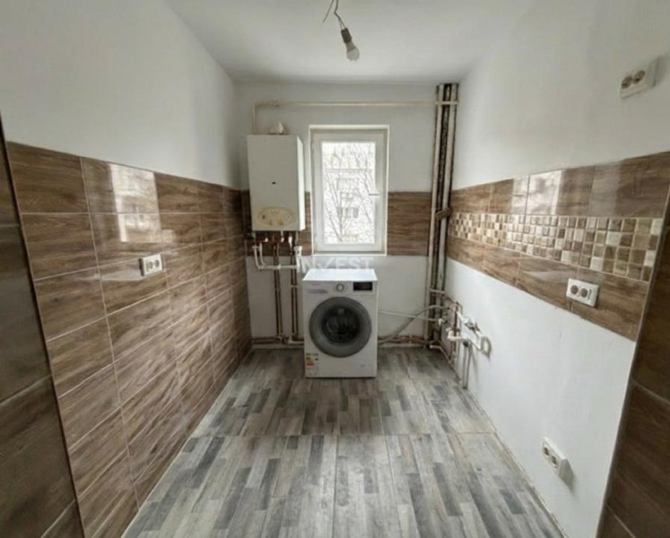 VANZARE APARTAMENT 2 CAMERE - ETAJ 3 - MIRCEA CEL BATRAN