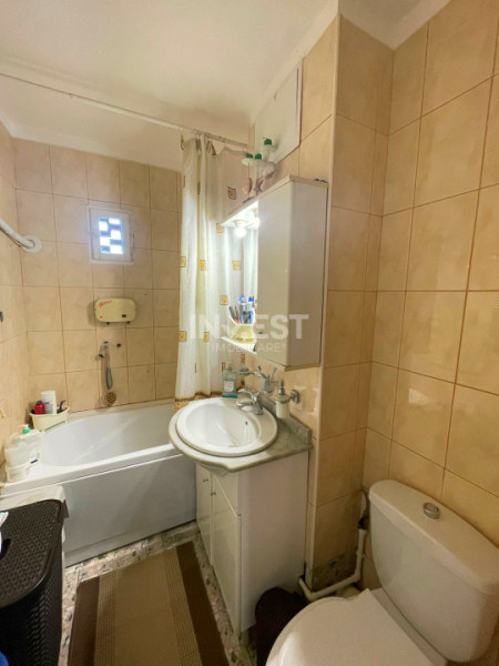 Apartament 2 camere decomandat-Podu Ros-bloc fara risc