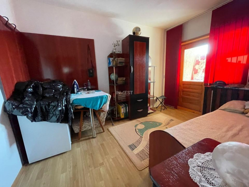 Apartament 4 camere, decomandat, zona Pacurari, Iasi 