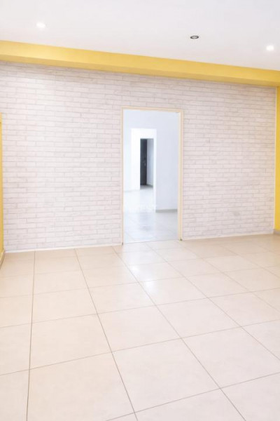 Închiriez spațiu comercial 80 mp zonă Belvedere Nicolina