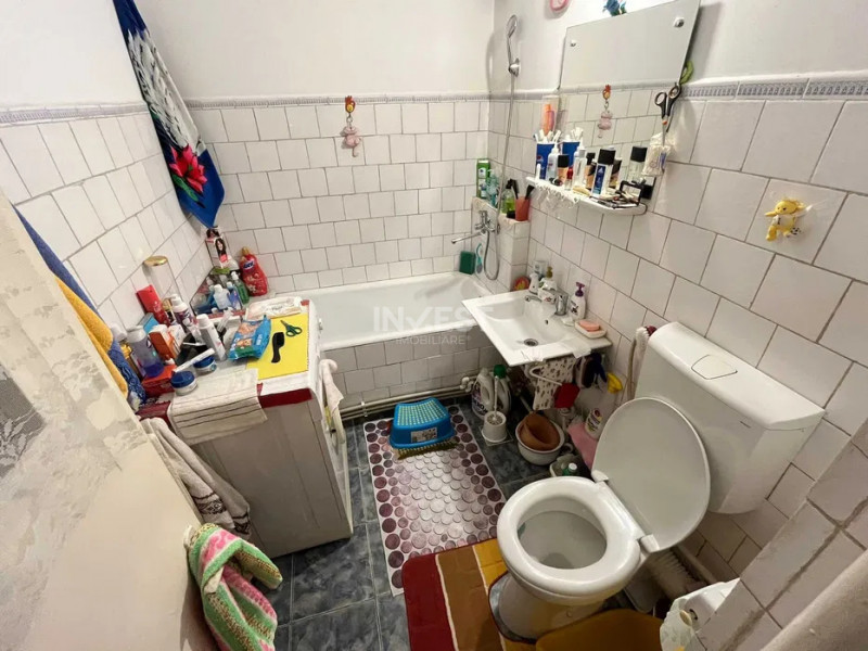 Apartament de vanzare 3 camere, zona Canta, Iasi
