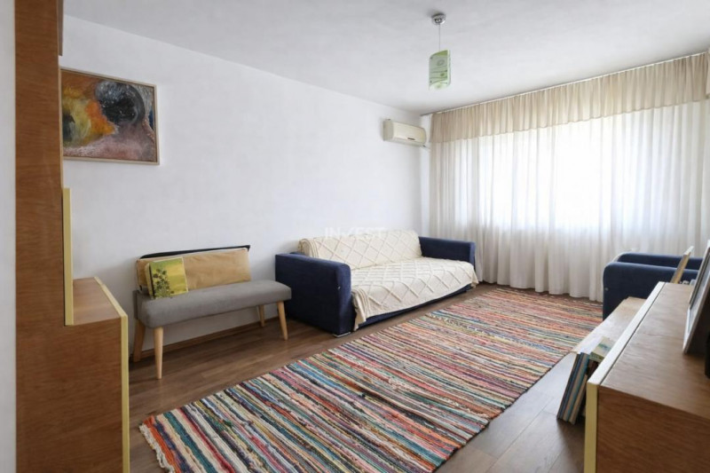 Apartament 3 camere spațios, 70 mp, 2 băi, balcon și pod – Zona Frumoasa