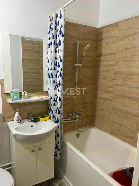 Apartament 1 camera decomandat-etaj 2-Podul de fier