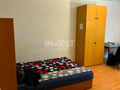 Apartament 1 camera decomandat-etaj 2-Podul de fier