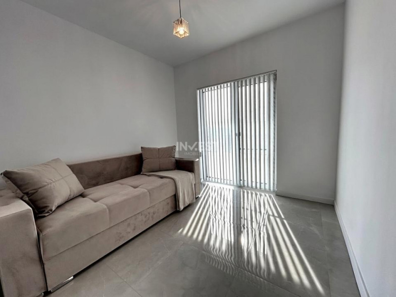 Casa individuala, 5 camere, 3 bai, utilata. Zona Bucium- Plopii Fara Sot, IASI