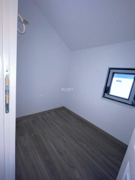 Casa 4 camere, 2 bai, 420 mp teren,  Pacurari, Iasi 