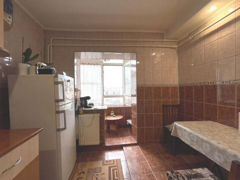 De vanzare, 2 camere decomandat, zona Moara de Foc -Autocenter, Iasi