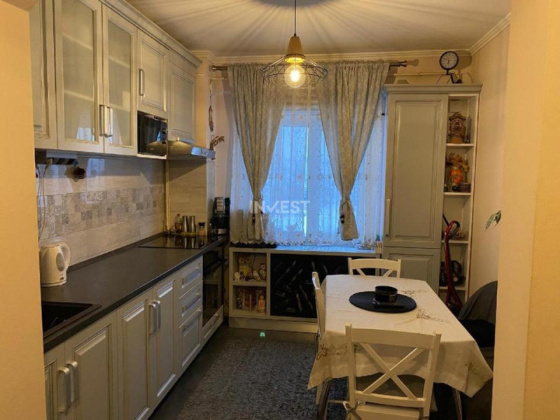 APARTAMENT-3 CAMERE-DECOMANDAT-MIRCEA CEL BATRAN