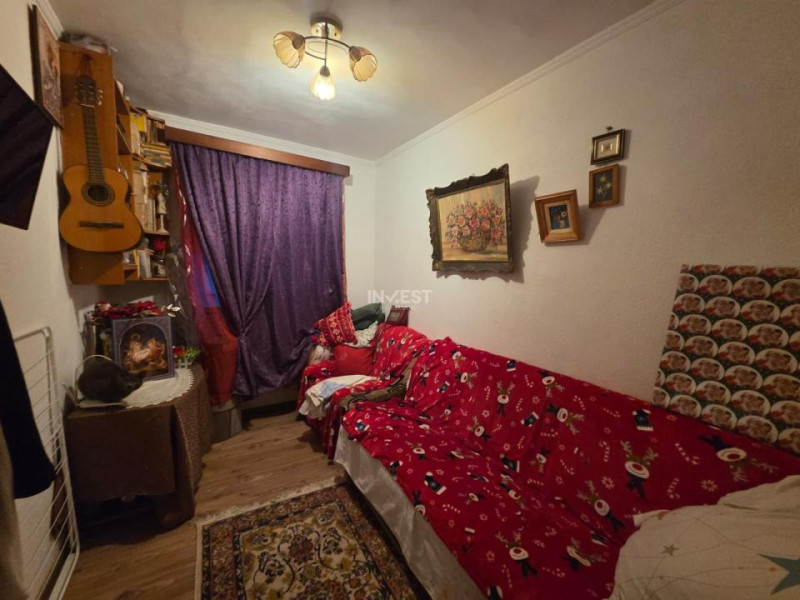 Vanzare-Apartament 3 camere-etajul 2-Alexandru cel Bun