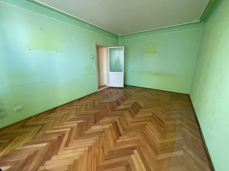 VANZARE-APARTAMENT 2 CAMERE-DECOMANDAT-PARC VOIEVOZILOR