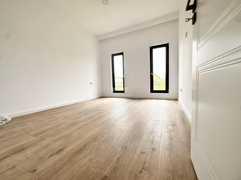 CASA INDIVIDUALA, 4 CAMERE, 2 BAI , 540 mp teren, MIROSLAVA-VALEA URSULUI