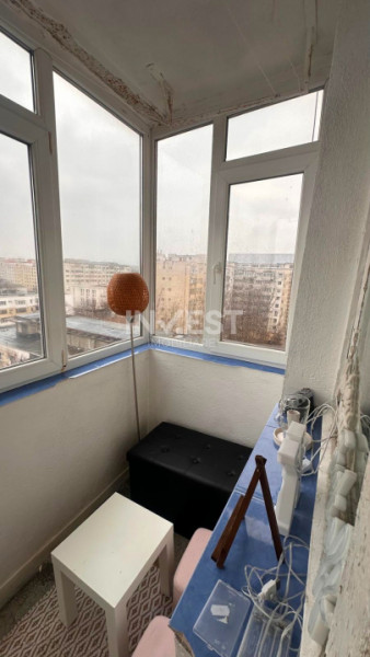 Garsoniera-Podu ros-Liceul Racovita-etaj intermediar