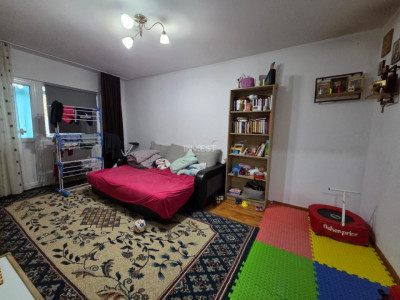 APARTAMENT 2 CAMERE-ETAJ 1-DECOMANDAT-DACIA