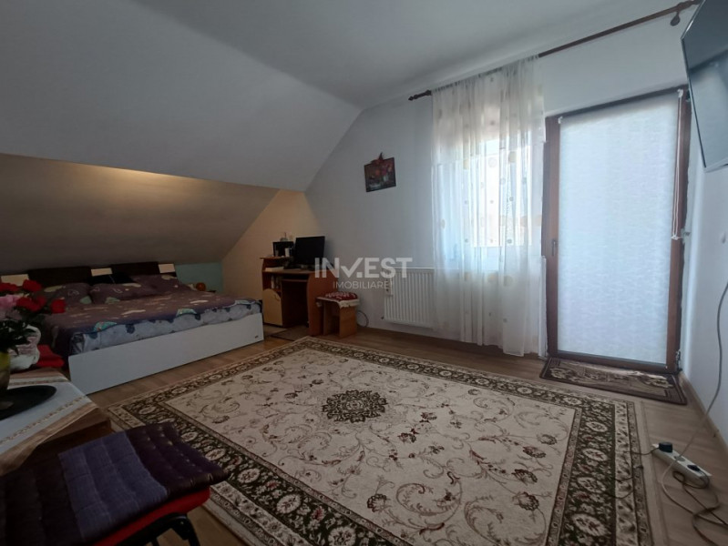Casa 5 camere-strada principala - Tomesti