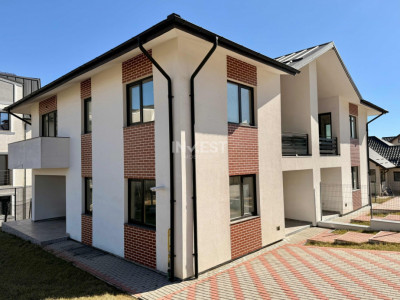 CASA 4 CAMERE, 2 BAI , DRESING, PLATOU GALATA