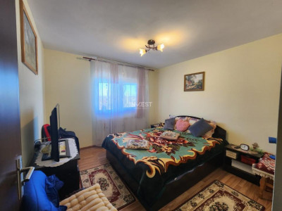 CASA INDIVIDUALA , ZONA TOMESTI, 5 CAMERE