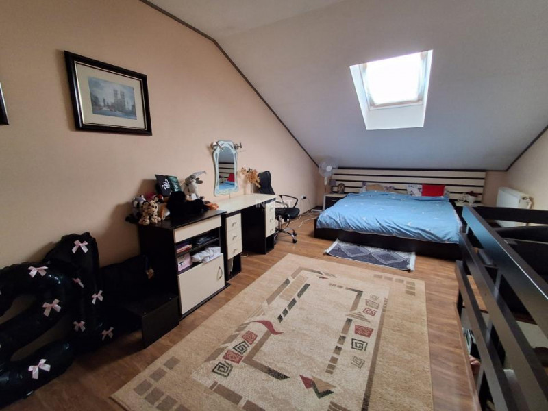 Apartament 2 camera, decomandat, mobilat-utilat