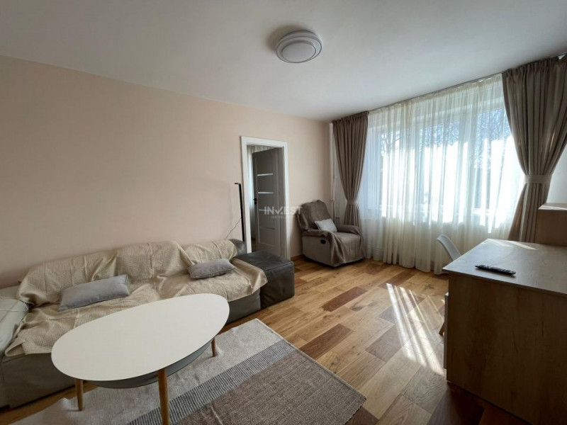 Chirie 2 camere, RENOVAT, zona Tudor Vladimirescu, Iasi